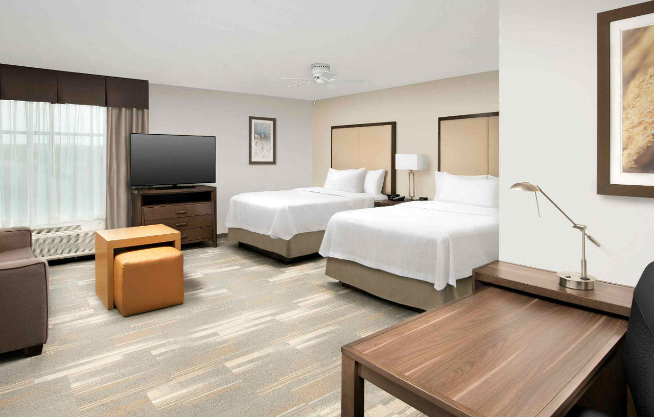 Homewood Suites By Hilton Kansas City Speedway Zewnętrze zdjęcie